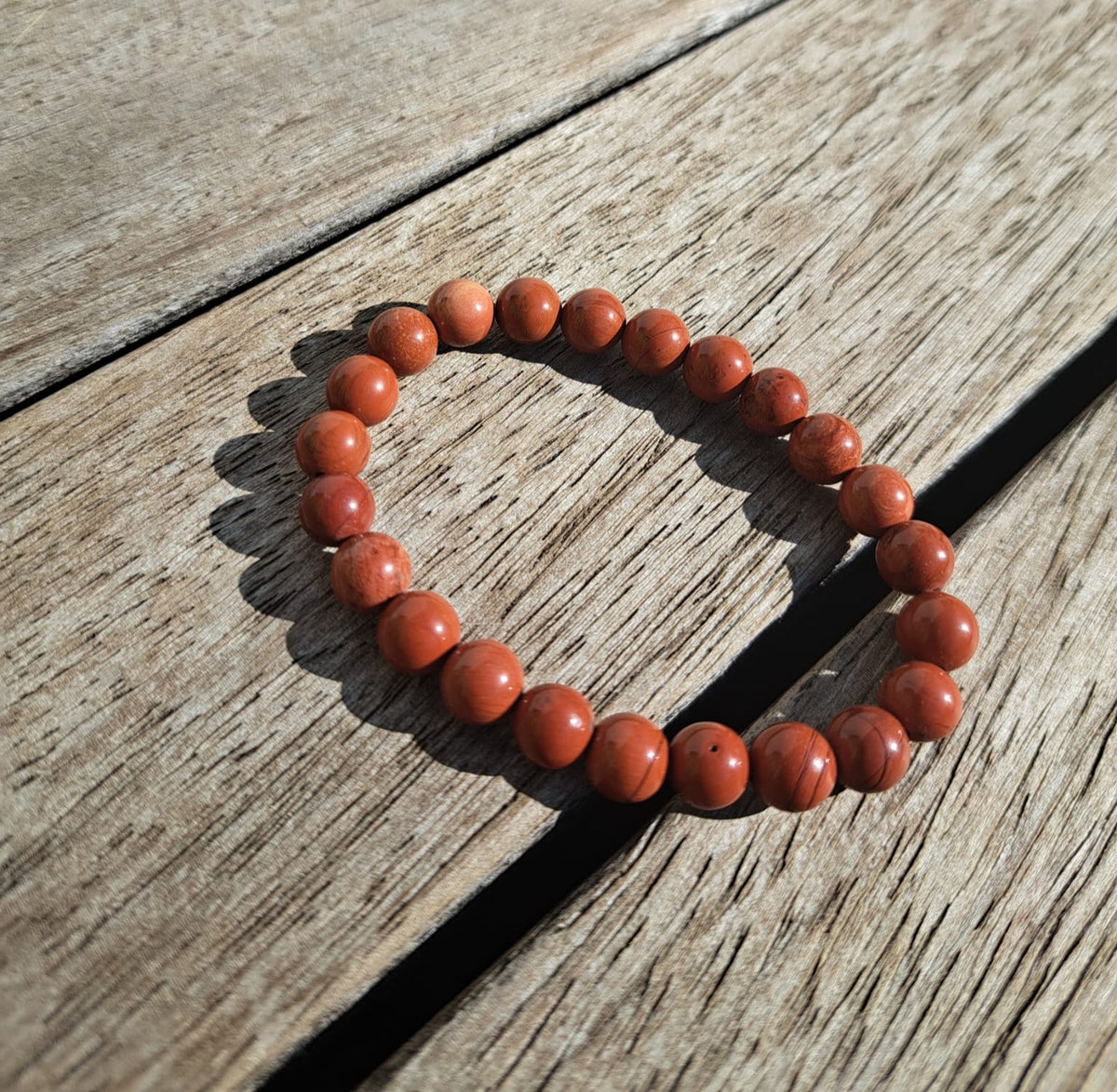 Rode jaspis kogelarmband – 8 mm